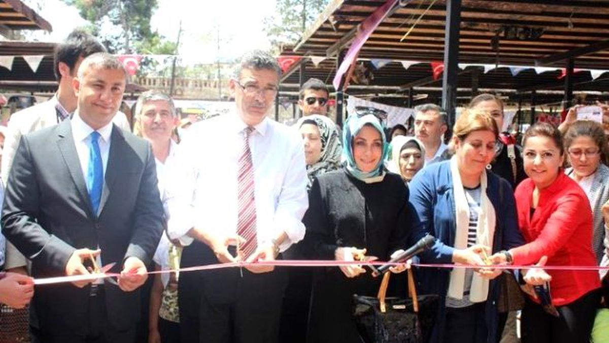 Kadınlar, \'Emeklerini\' Sergiledi