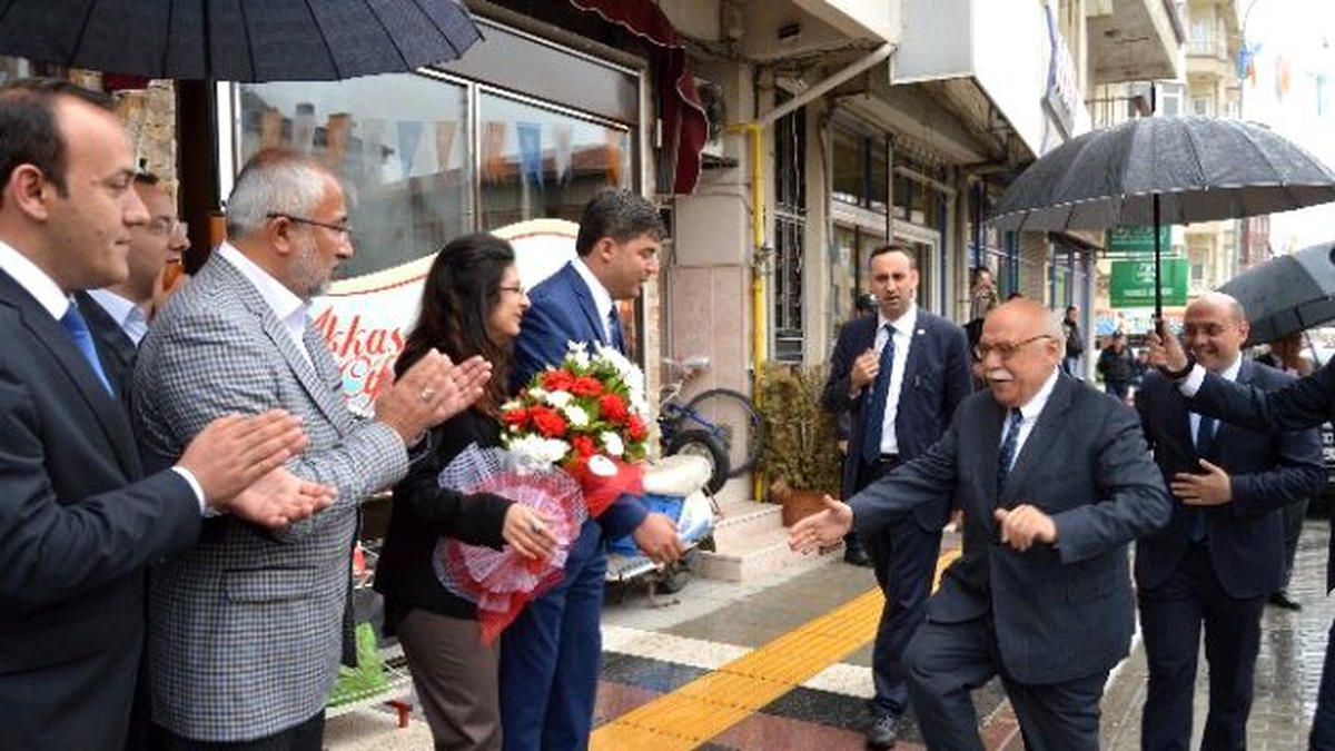 Milli Eğitim Bakanı Nabi Avcı Tavşanlı\'da