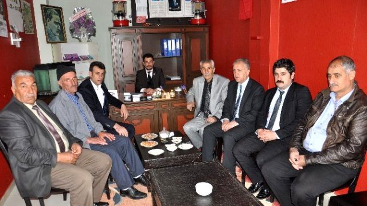 Muş\'ta Şehit ve Gazi Derneği\'nden Kitap Kampanyası