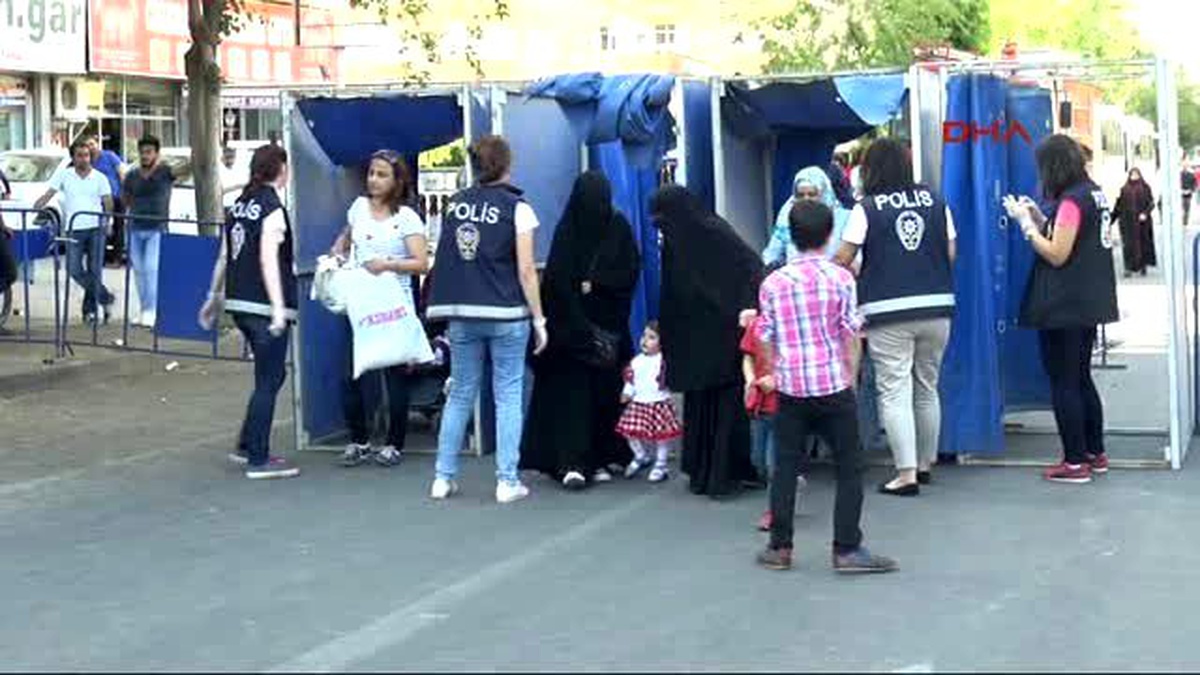 Diyarbakır Bağımsız Milletvekili Adayı Yapıcıoğlu: 27 Bin Kişi Katletseniz Burayı Terk Etmeyeceğiz