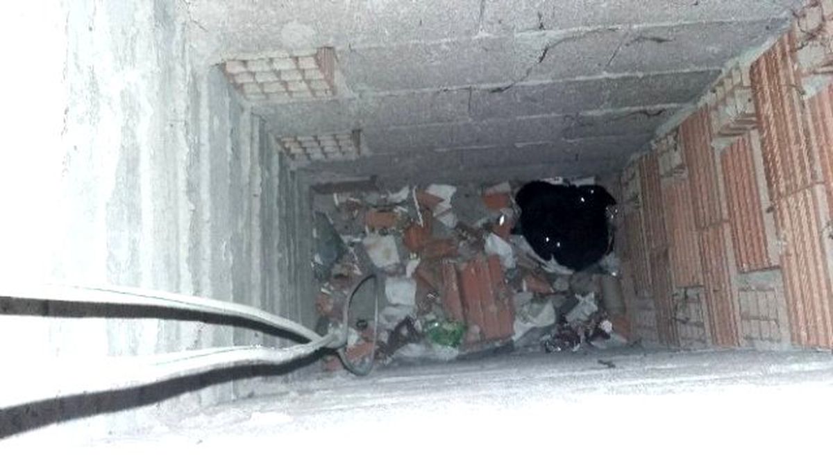İtfaiye, 2 Yavru Kedi İçin Seferber Oldu