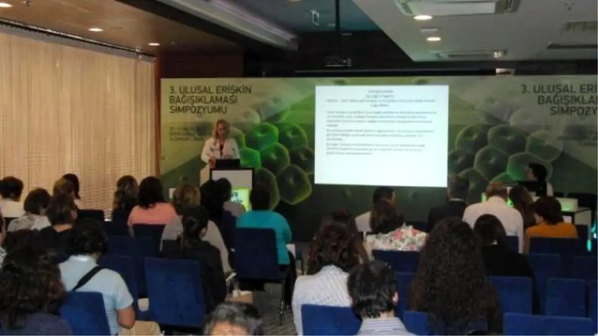 Prof. Dr. Şenol: \'Grip ve Zatürre Aşısı İnme ve Kalp Krizi Hastalıklarında Etkili\'