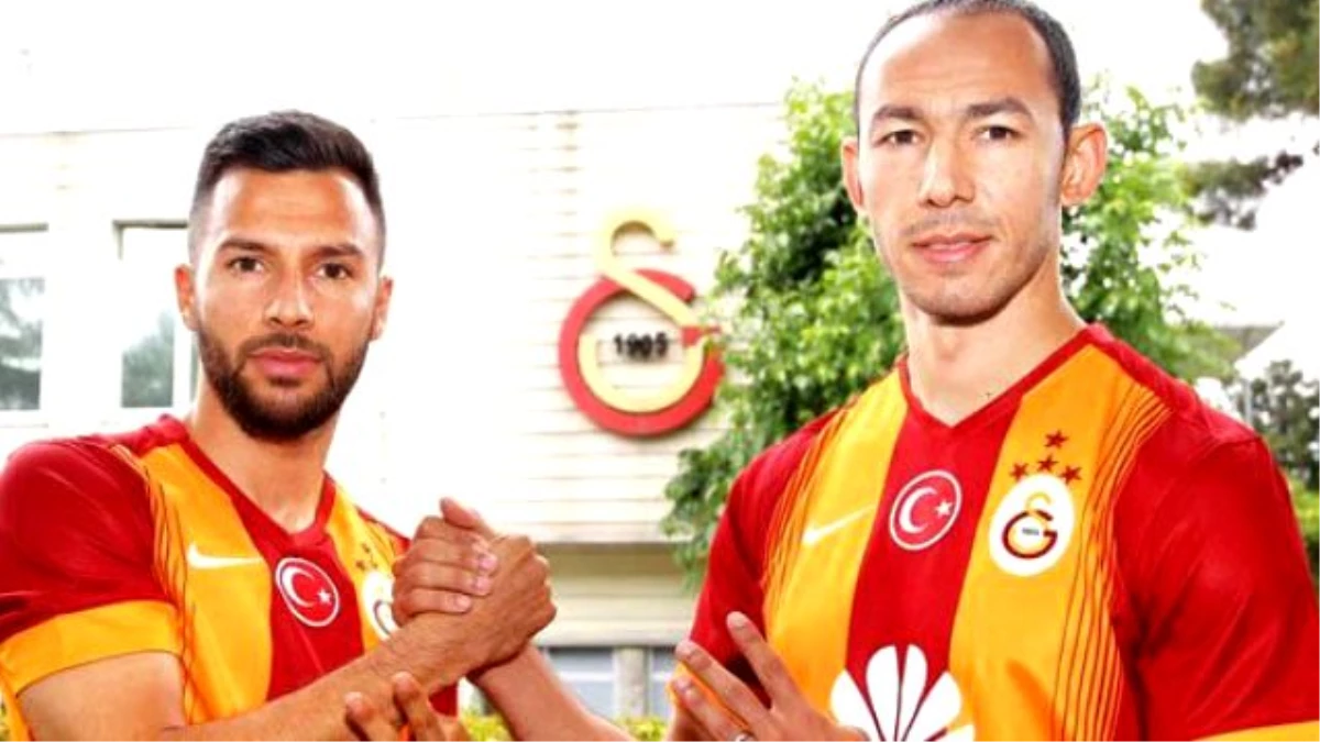 Şampiyon Galatasaray Forma, Bayrak ve Tişörtleri Yetiştiremedi