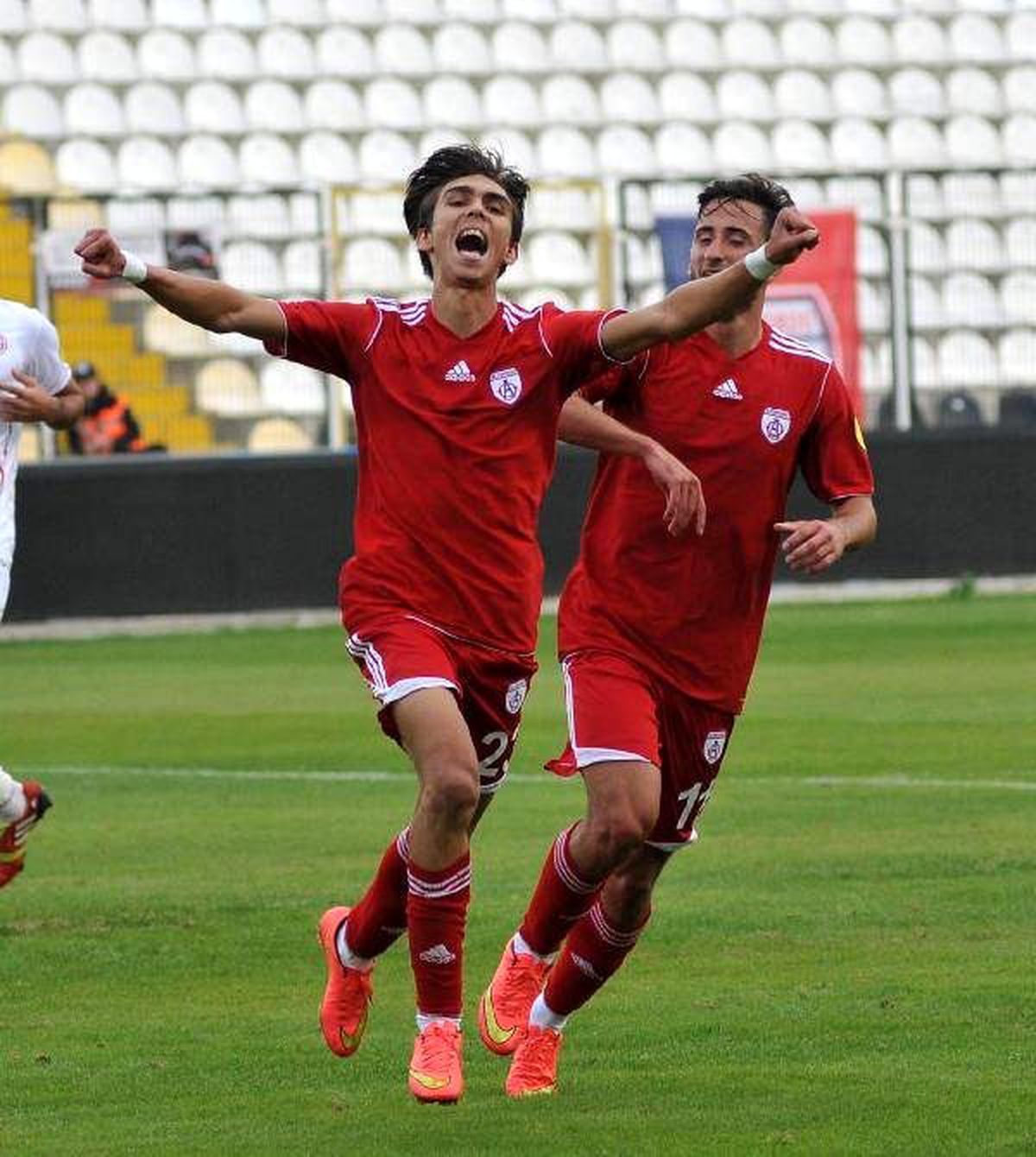 Süper Lig Takımları Halil İbrahim\'e Talip