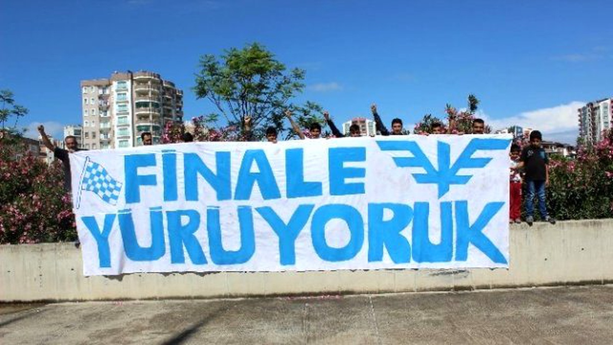 Adana Demirspor Taraftarı, Final İçin Adana\'dan İstanbul\'a Yürüyecek