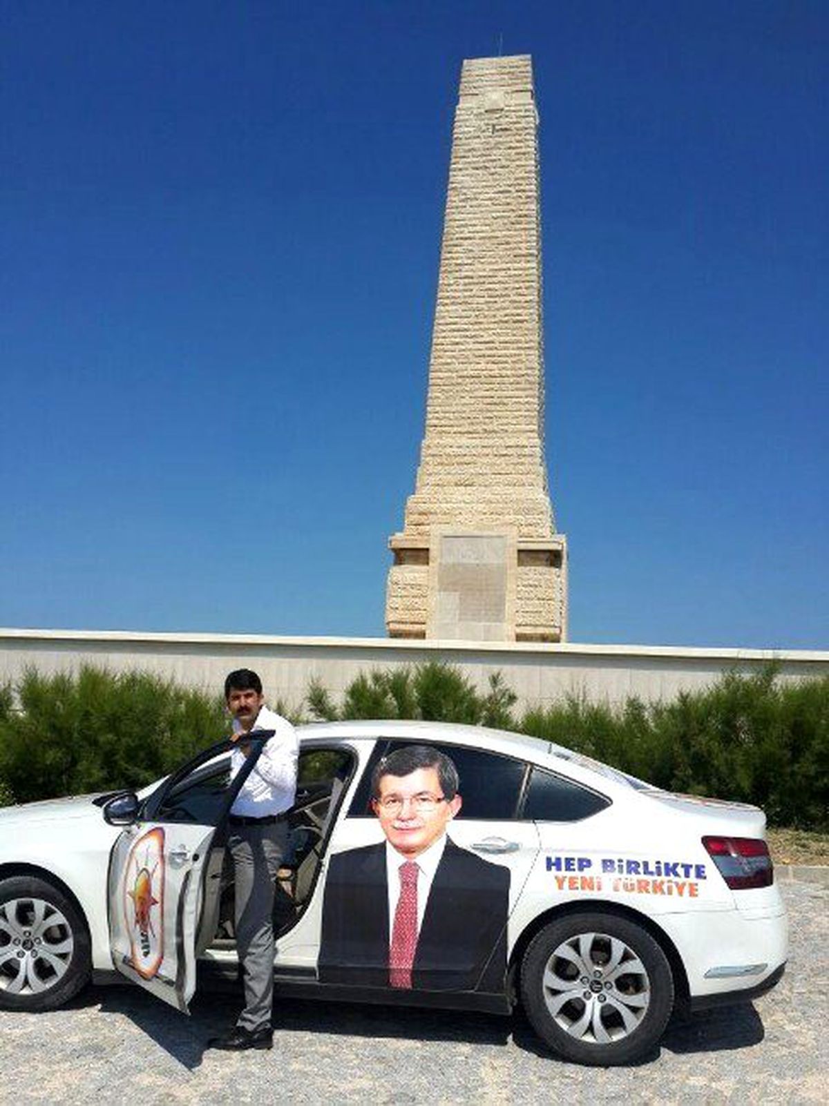 Başbakan Davutoğlu\'na Destek İçin 60 İl Gezdi