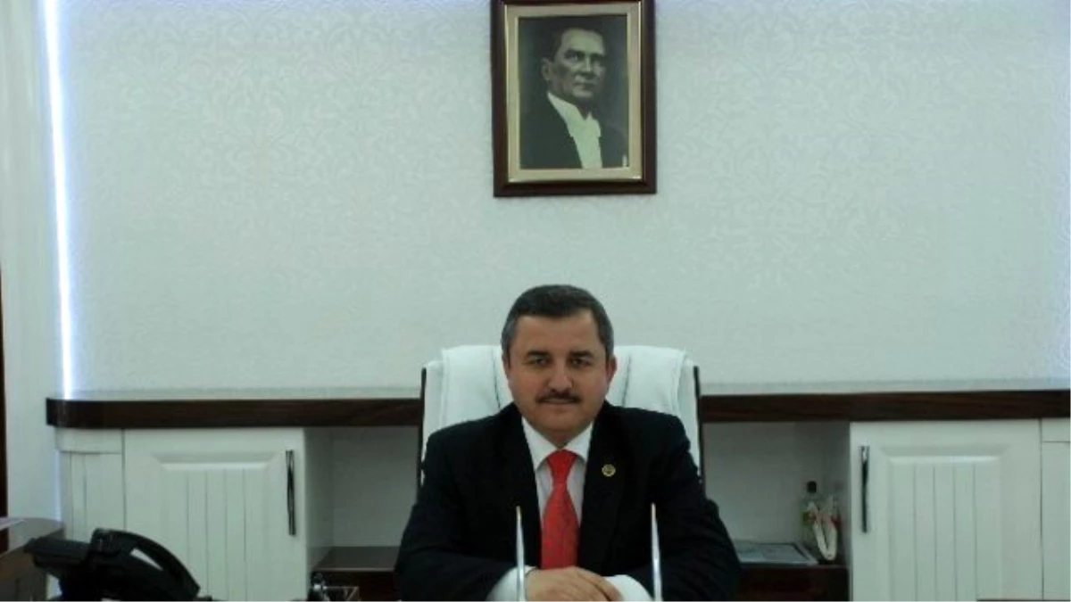 Başkan Anlayan: "Büyükşehir Belediyesi\'nin 2015 Yılında Fatsa\'da Yatırım Bedeli 65 Trilyon"