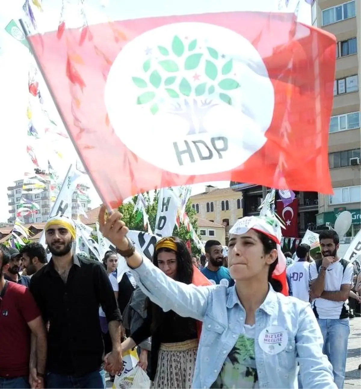 Hdp Eş Genel Başkanı Yüksekdağ: Gezi\'de Yarım Bıraktığımızı 7 Haziran\'da Tamamlayacağız