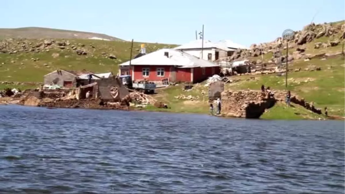 Mahsur Kalan Hamile Kadını Jandarma Kurtardı