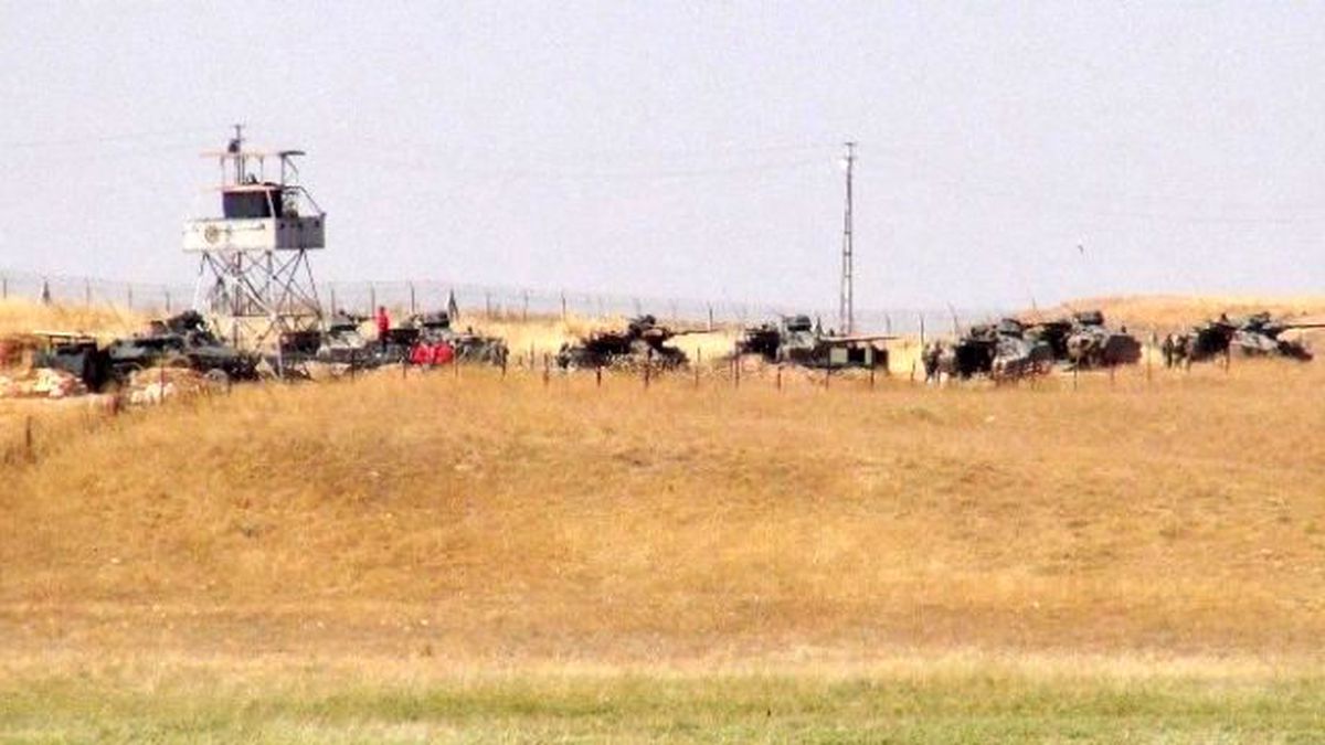 Nusaybin Sınırda Askeri Tatbikat Yapıldı