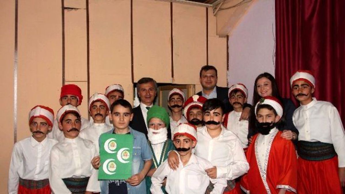 Oltulu Öğrencilerin Fetih Programı Büyük İlgi Gördü