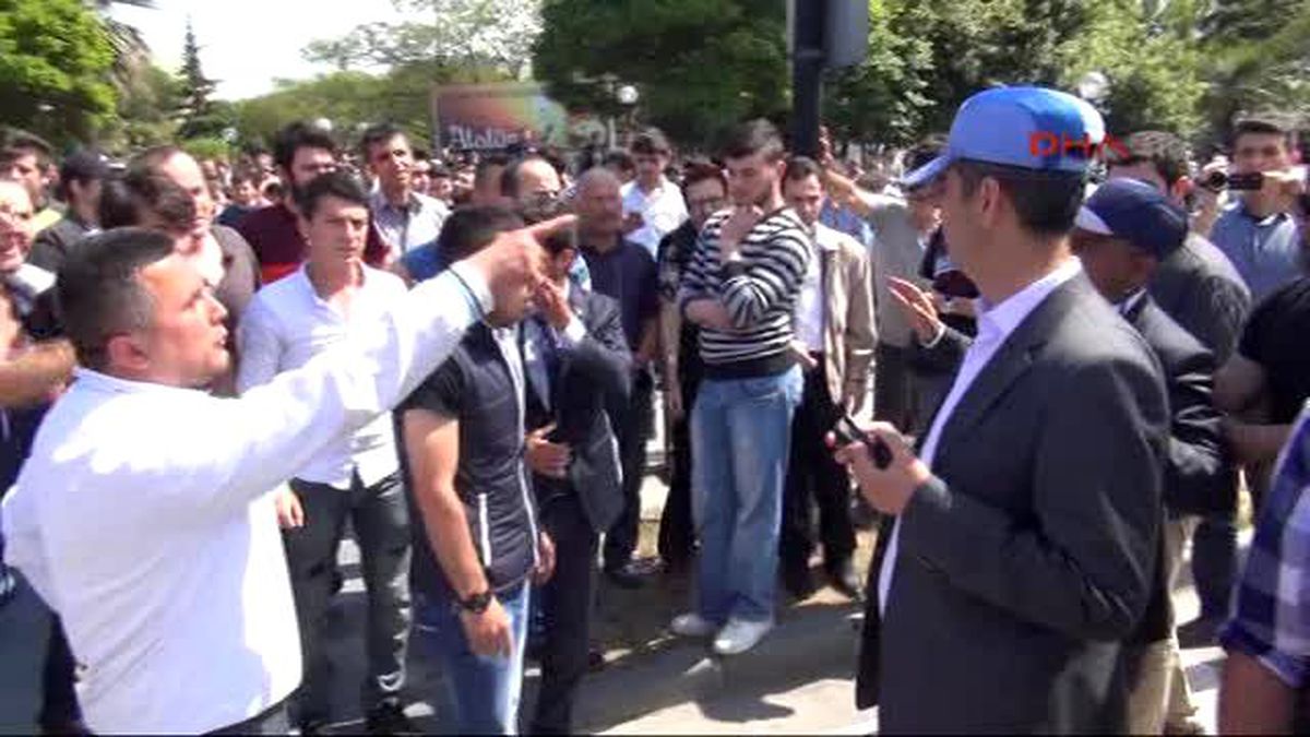 Samsun Hdp Mitingindeki Arbedeye 10 Gözaltı
