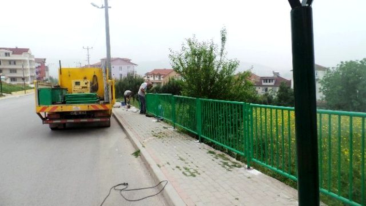 Tepeköy\'de Korkuluk Çalışması Tamamlandı