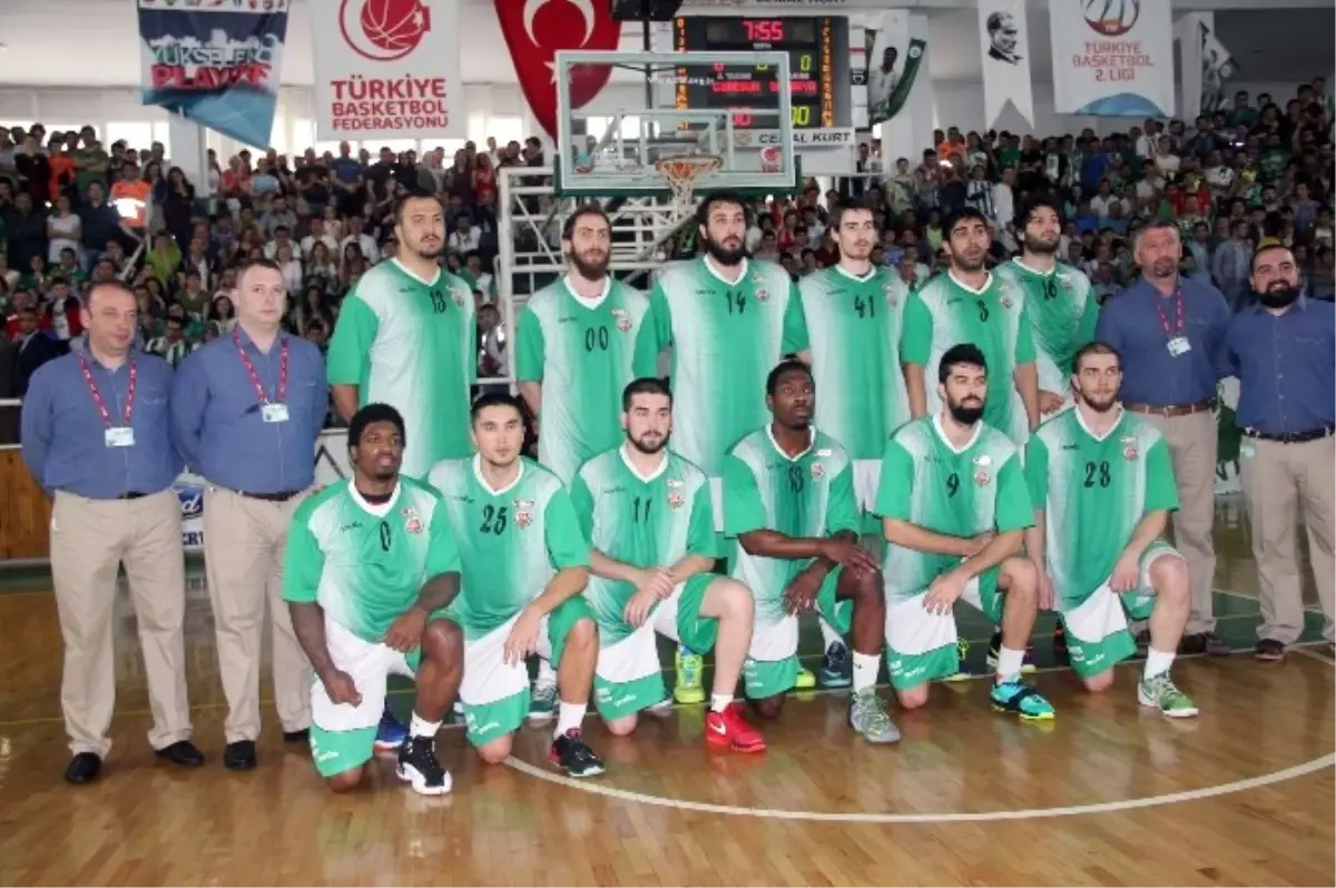 Yeşilgiresun Belediyespor Türkiye Basketbol Ligi\'ne Yükseldi