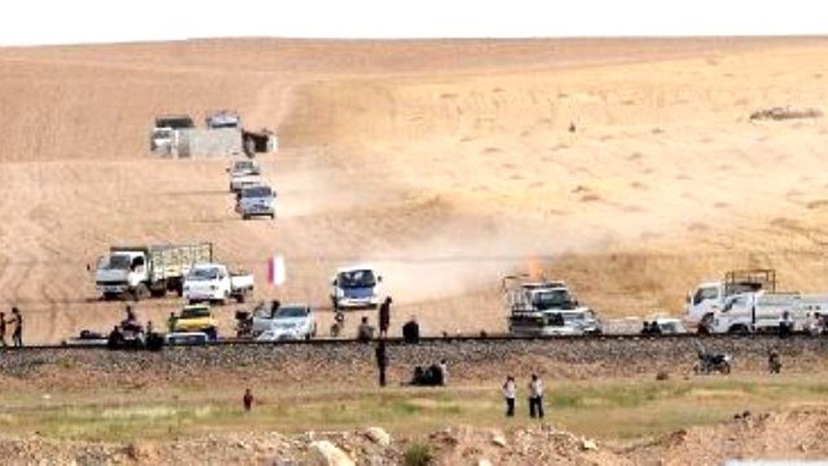 500 Suriyeli Sınırda Bekliyor