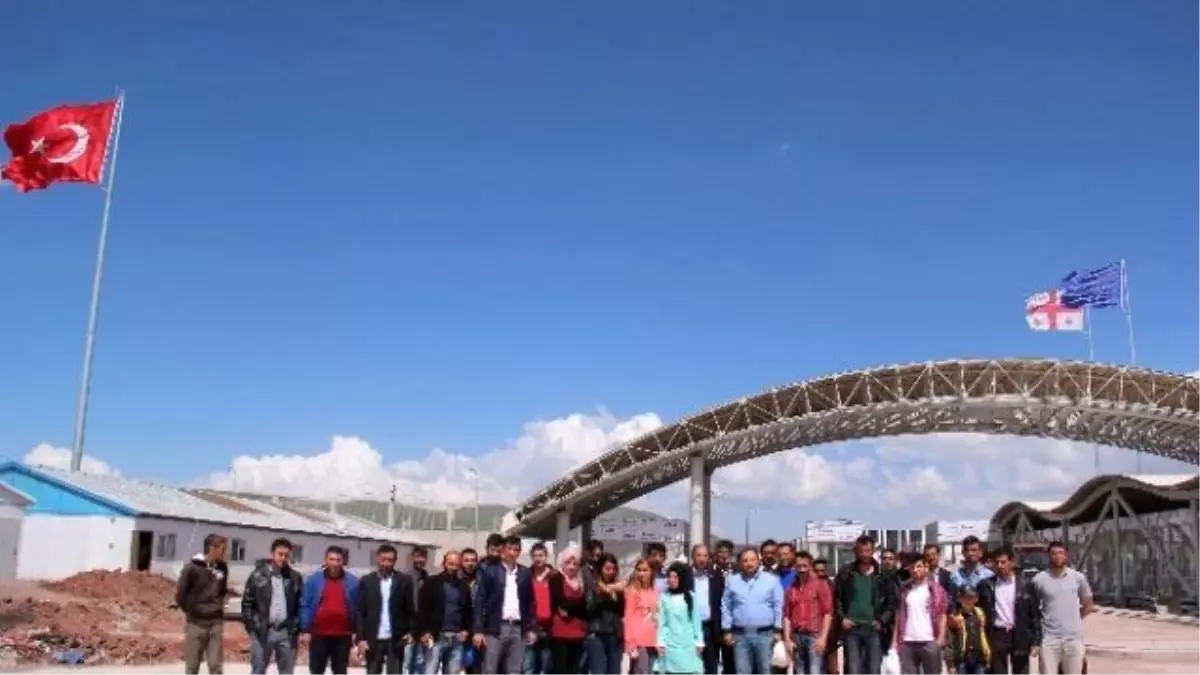 Ak Gençlikten Aktaş'a Çıkarma