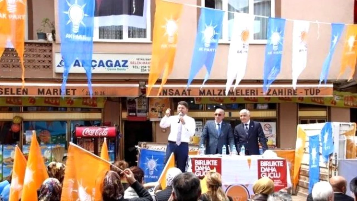 AK Parti Milletvekili Adayları Tunç ve Yelkenci Arıt Mitinginde Halka Hitap Etti