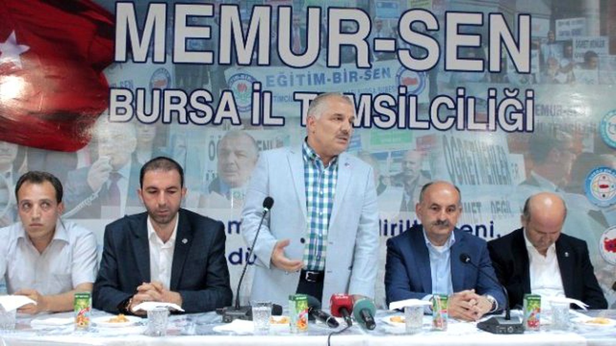 Bakan Müezzinoğlu, Memur-sen\'i Ziyaret Etti
