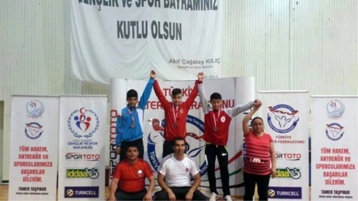 Bartınlı Halterci Türkiye Şampiyonu Oldu