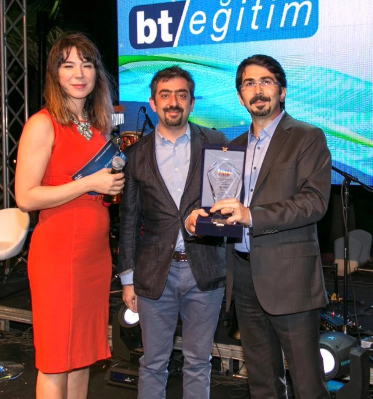 Bilişim Altyapısında Türk Şirketleri Ödüle Doymuyor