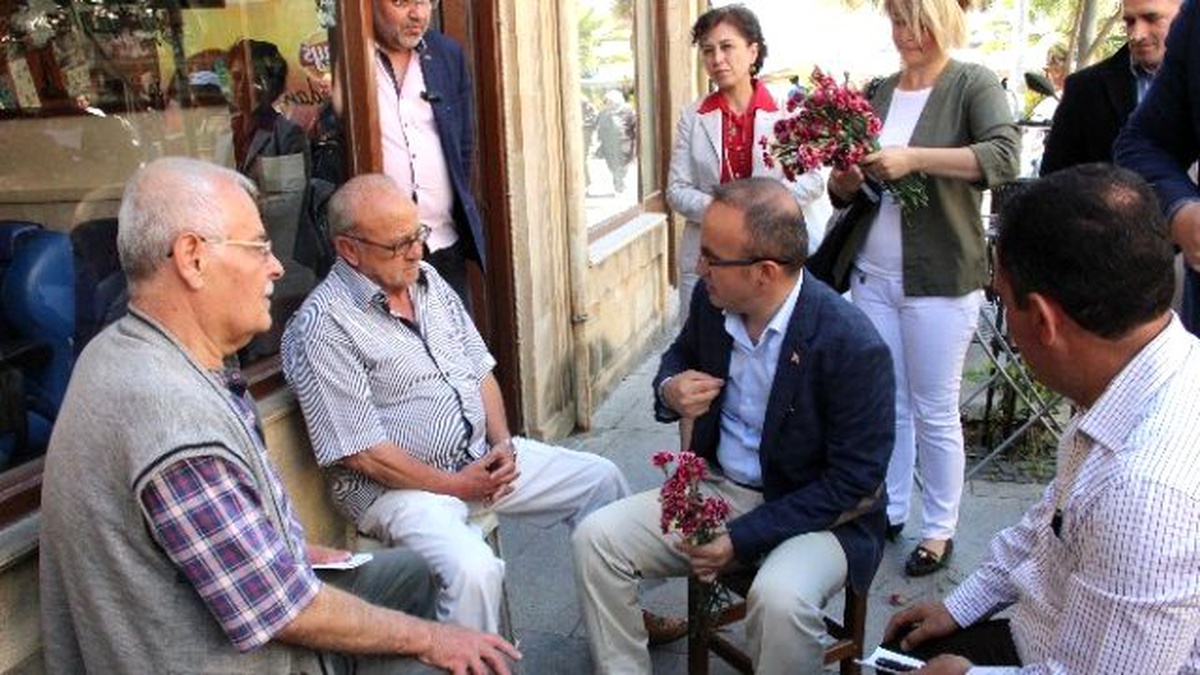 Bülent Turan Çarşı Esnafını Ziyaret Etti