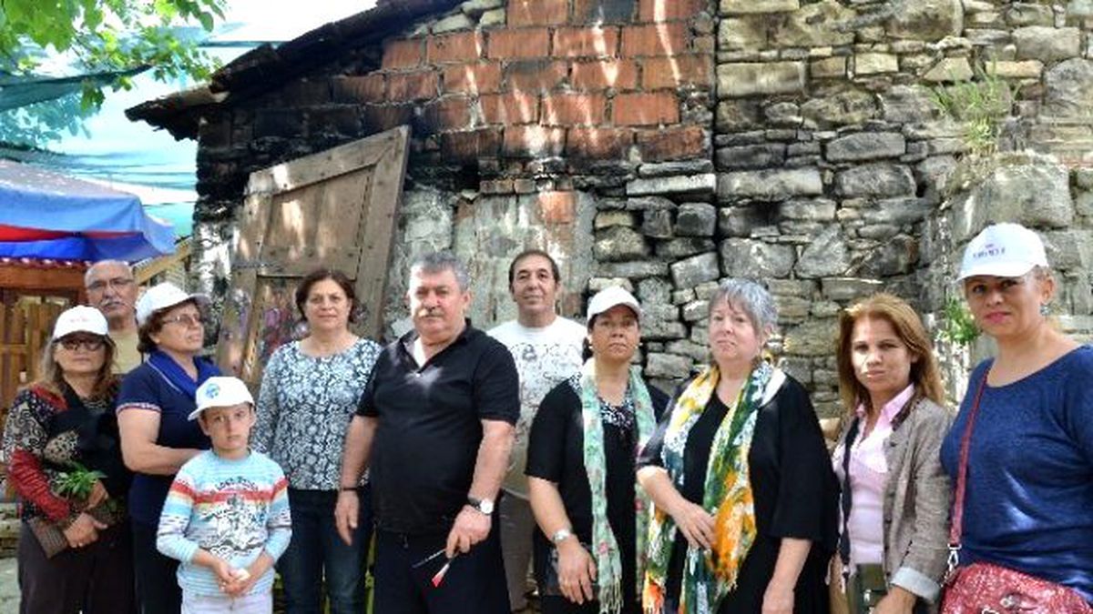 Caferli Sanatla Buluştu