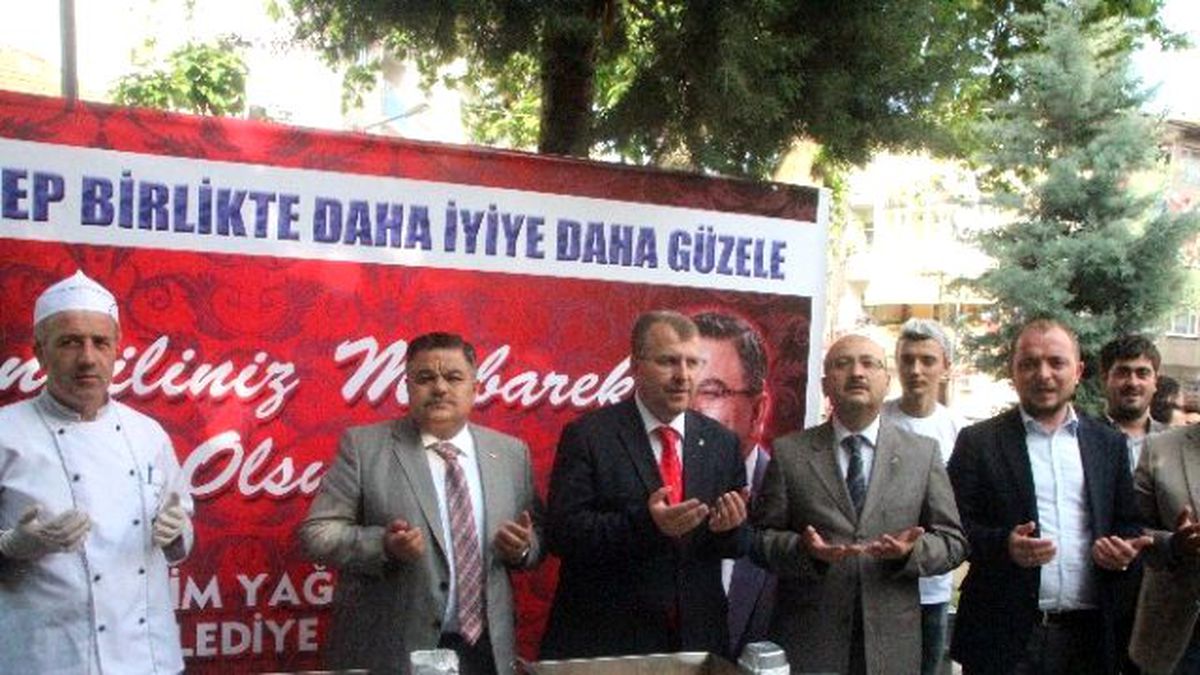 Çeşmelerden Su Yerine Şerbet Aktı