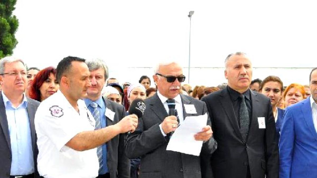 Çorum\'da Sağlık Çalışanlarından Protesto