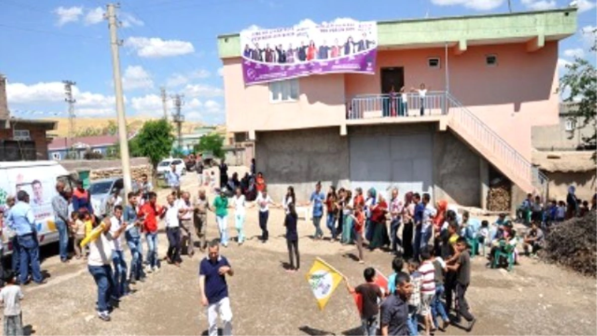 HDP\'nin Köy Ziyaretleri Devam Ediyor