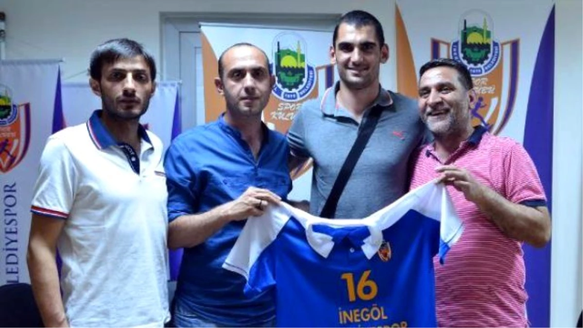 İnegöl Belediyespor Zlatan Yordanov\'u Renklerine Bağladı