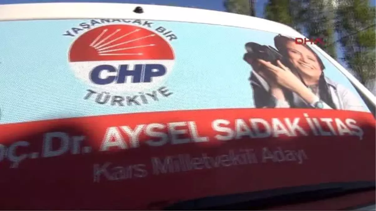 CHP\'nin Kadın Adayı At Üstünde Oy İstiyor