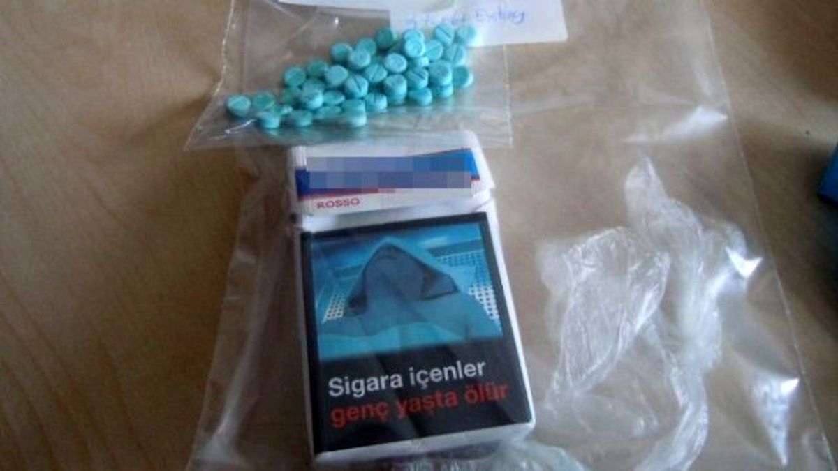 Sigara Paketinde Uyuşturucu Hapla Yakalanan Kurye Tutuklandı