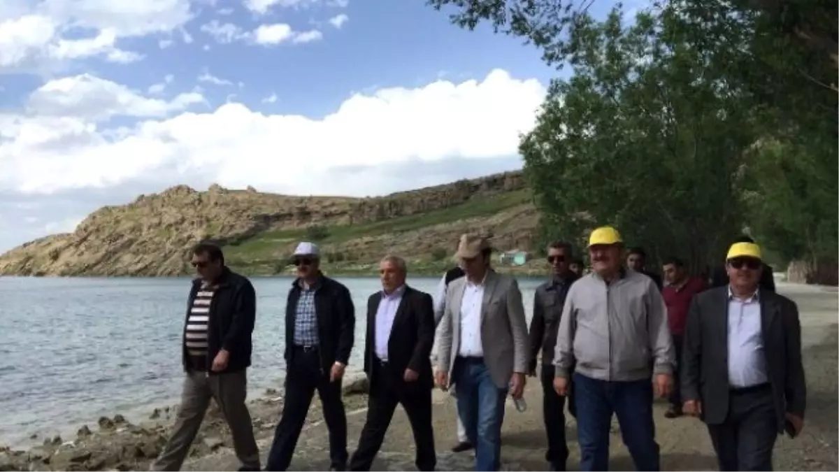 Vangölü Sahilindeki Tatvan\'ın 8 Köyüne İskele Kurulacak