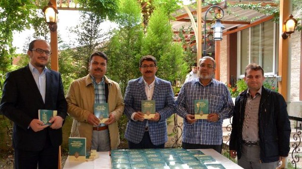 Yiğitbaşı Veli Hazretlerinin Hayatı Kitaplaştırıldı