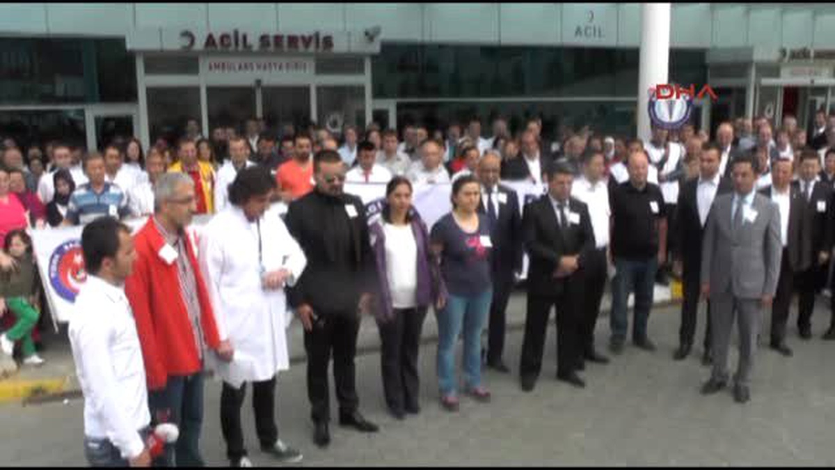 Zonguldak ve Karabük\'te Sağlık Çalışanlarından Protesto