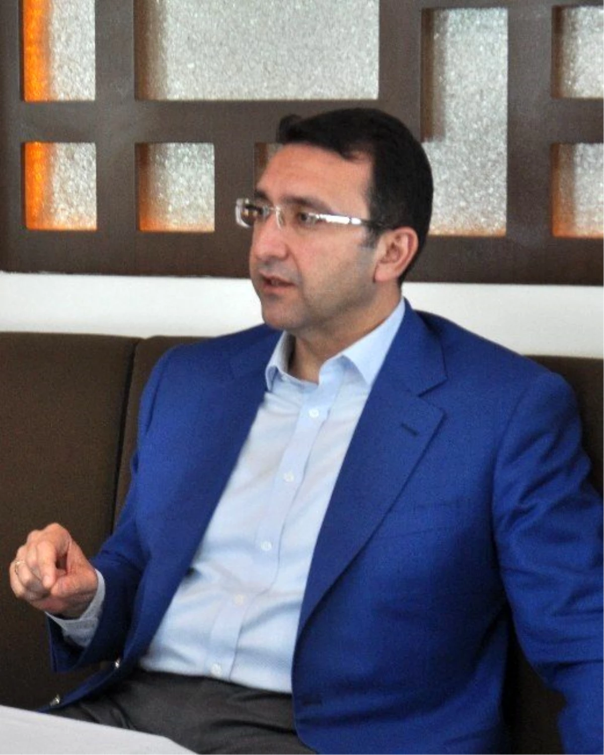Ak Partili Aday Turhan: "Merkez Bankası\'nın Gücü Arttırılmalı"