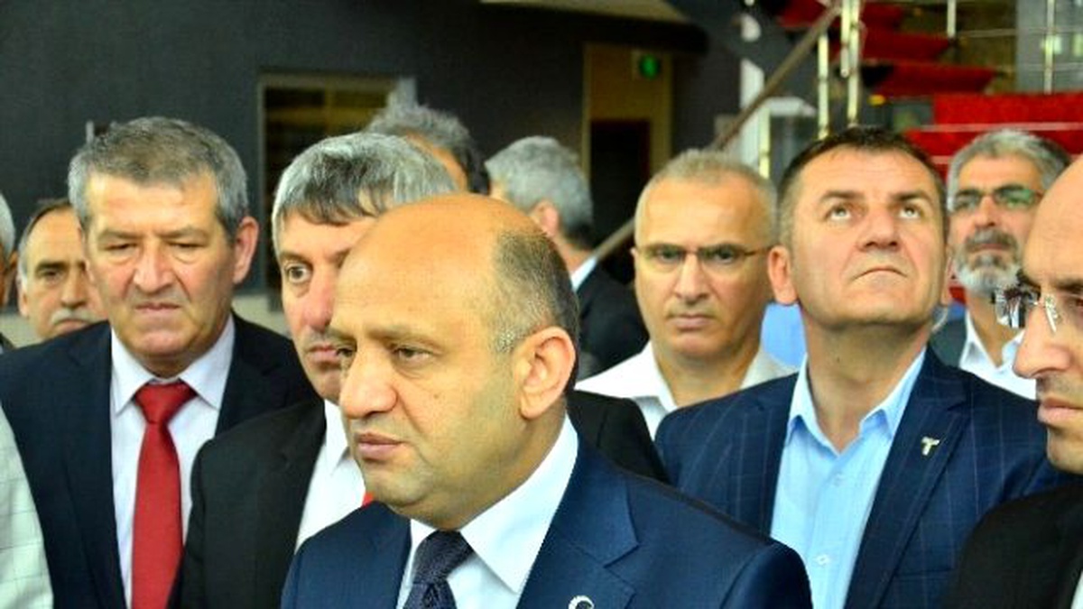 Bakan Işık, Yerli Otomobil Çalışmaları İçin Müjdeyi Verdi Açıklaması