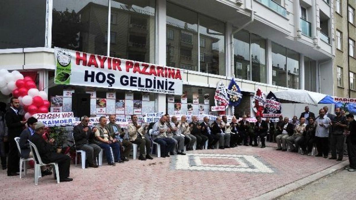 Başkan Çalışkan Hayır Pazarının Açılışını Yaptı