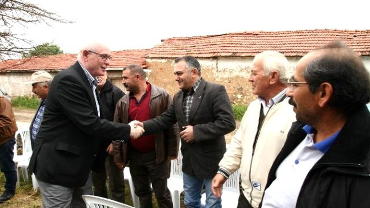 Başkan Kurt Mahalle Ziyaretlerini Sürdürüyor