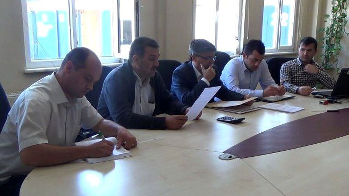Bozüyük\'te 2 Okula Daha Sentetik Saha