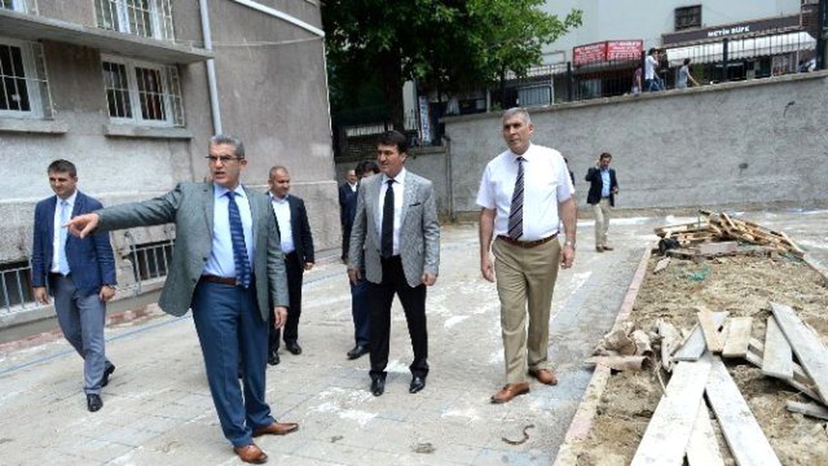 Defterdarlık Binasının Yerine Sosyal Alan