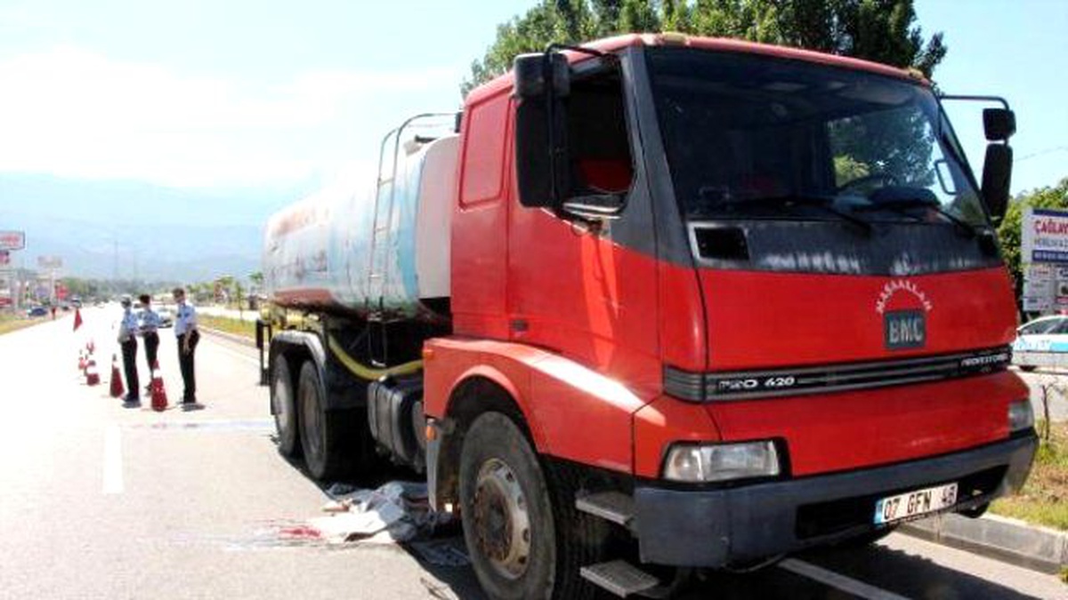 Dinlenmek İçin Girdiği Tankerin Altında Kalarak Öldü