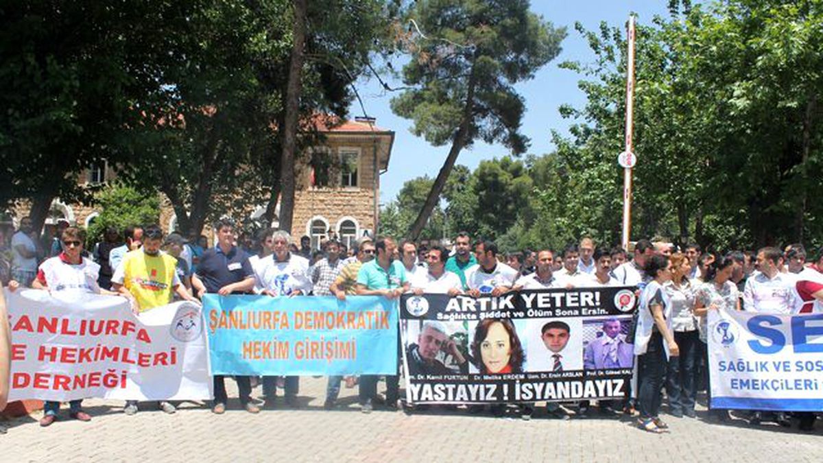Doktorun Öldürülmesine Ortak Tepki Yağdı