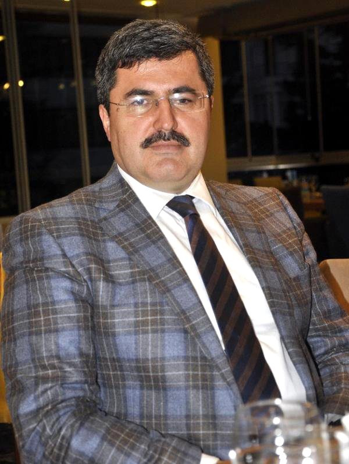 Erdoğan\'ın Avukatı Özkaya: 100 Bin Liralık Tazminat Davası Açtık