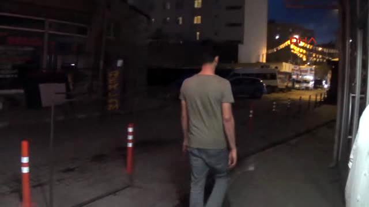 Iğdır Cumhurbaşkanı\'na \'Niye Gelmiş\' Dedi, Gözaltına Alındı