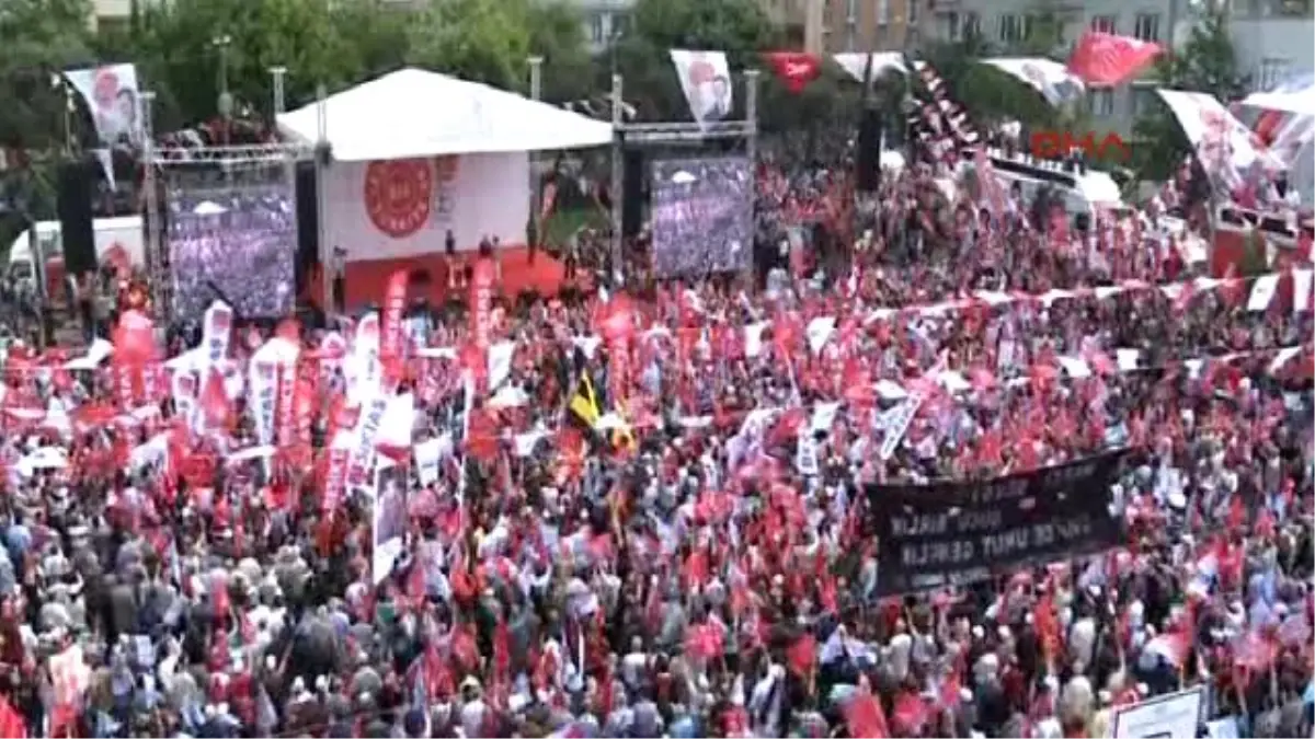 Kılıçdaroğlu Sultangazi\'de Konuştu