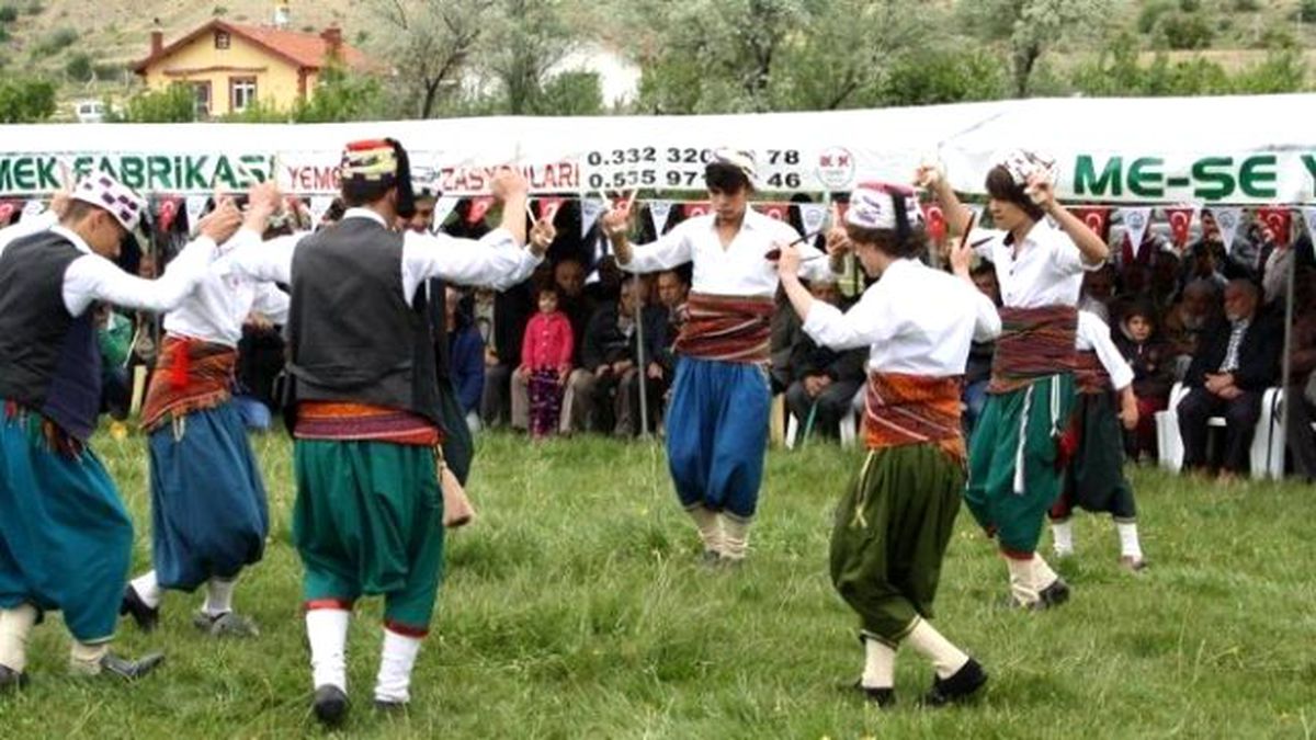 Küçükmuhsineliler Şenlikte Buluştu