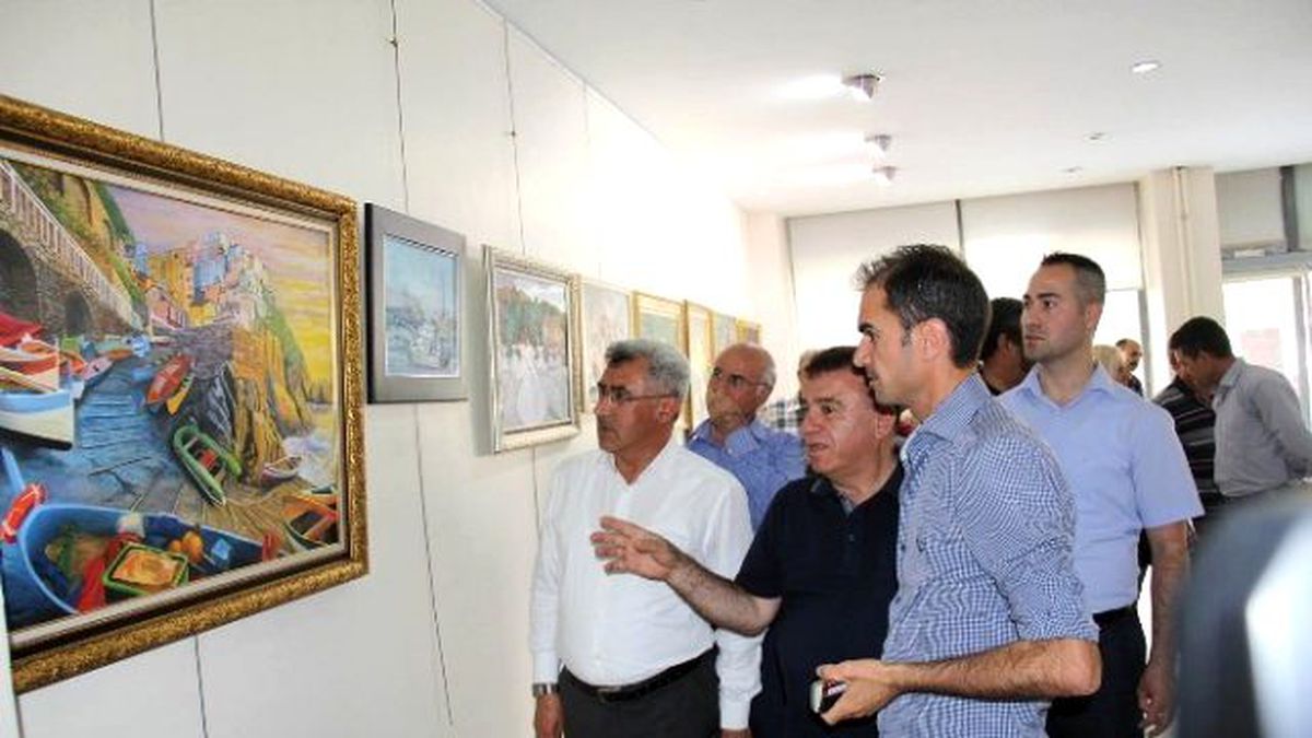 Öğrencilerden Karma Resim Sergisi