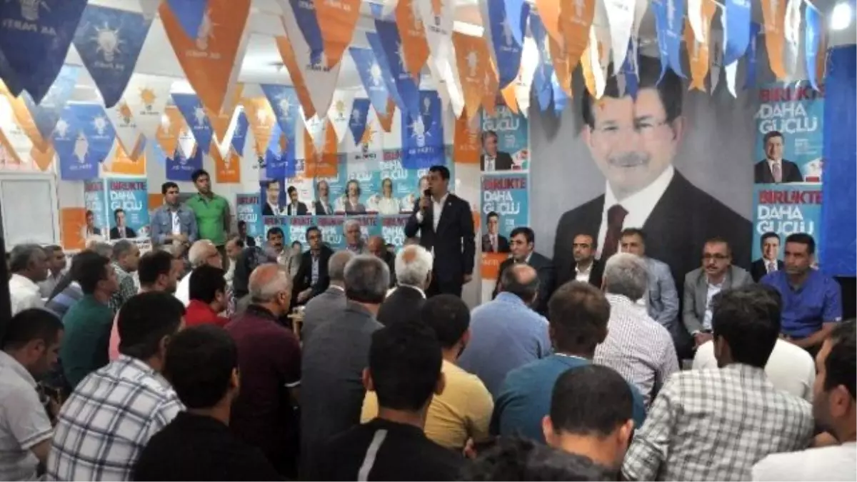 Parlak, Yaklaşan Seçimleri Değerlendirdi