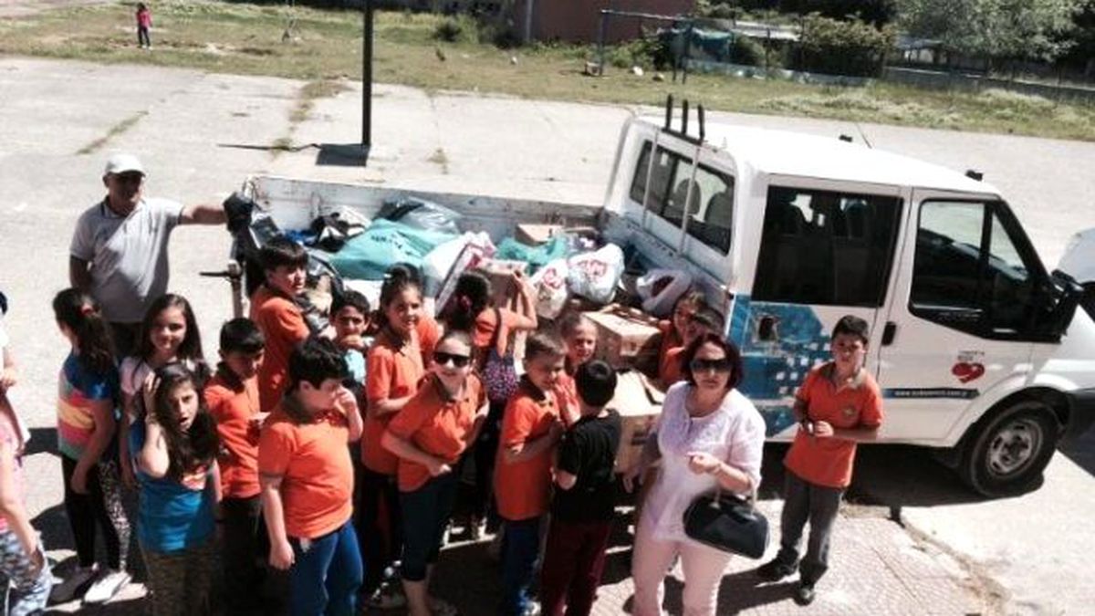 Sinoplu Çocuklar Harçlıklarını Afganlı Çocuklar İçin Biriktirdi